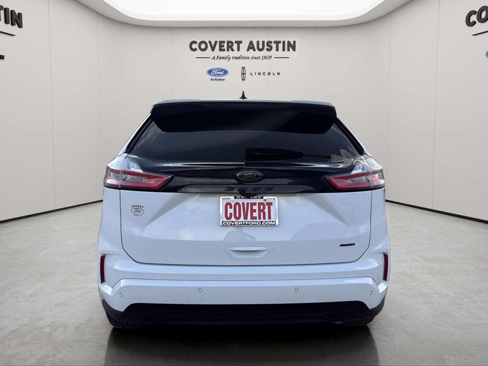 Certified 2024 Ford Edge SE w/ Black Appearance Package image 2