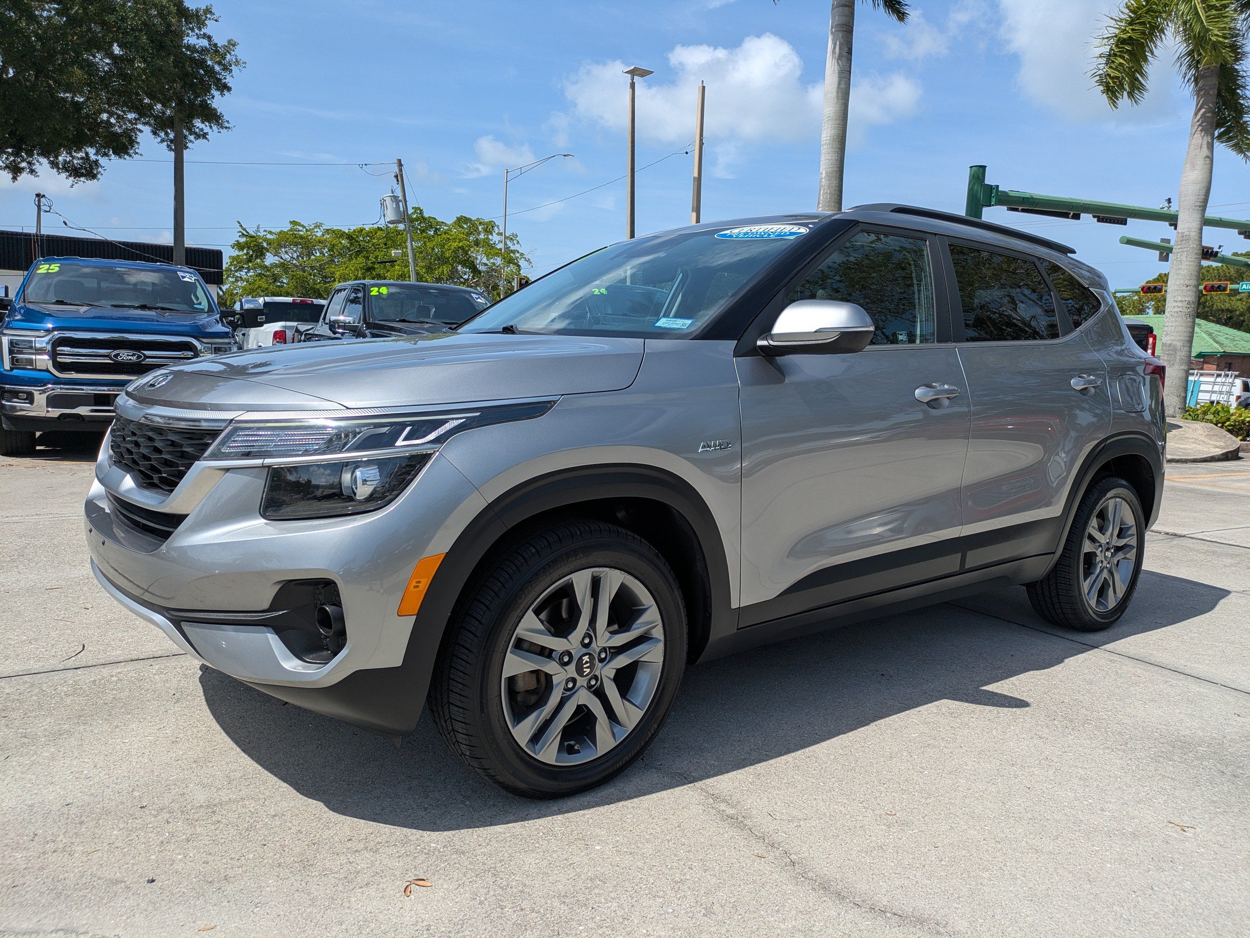 Used 2021 Kia Seltos S AWD/4WD image 7
