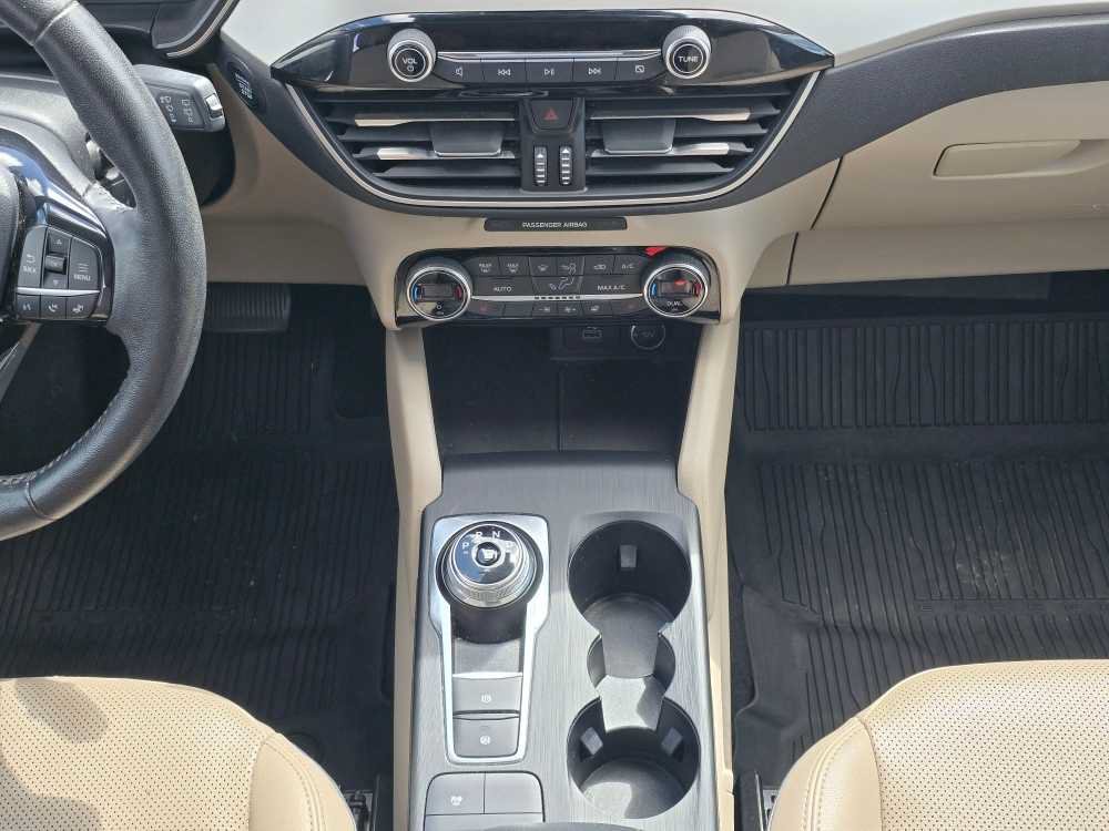 Certified 2021 Ford Escape SEL FWD image 13