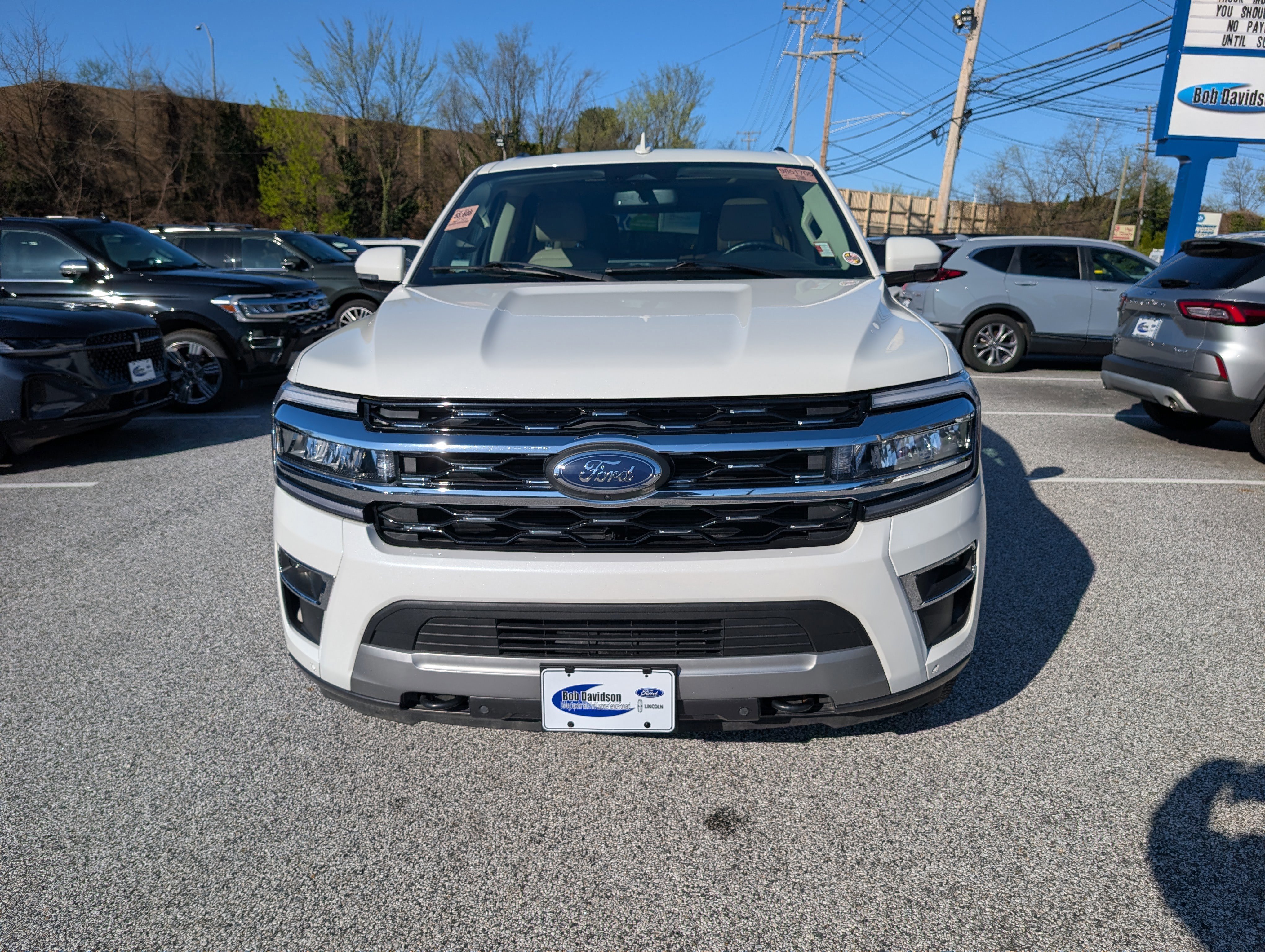 Certified 2022 Ford Expedition Max Limited image 9