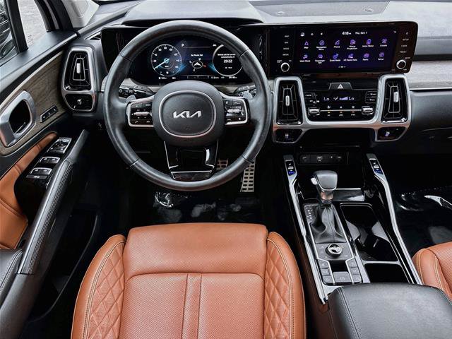 Used 2023 Kia Sorento SX Prestige AWD/4WD image 25
