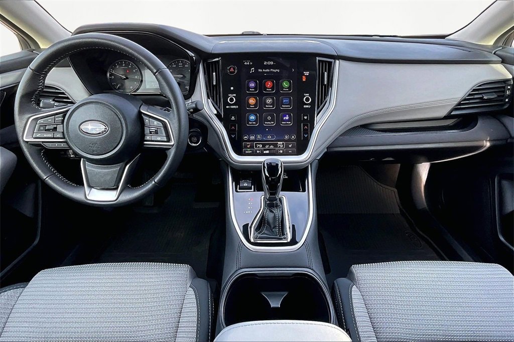 Used 2025 Subaru Outback Premium w/ Popular Package #1A image 16