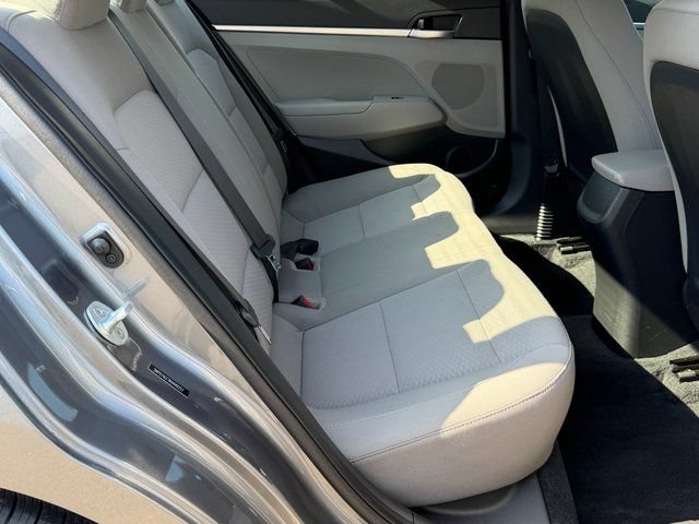 Used 2019 Hyundai Elantra SE w/ Cargo Package FWD image 36