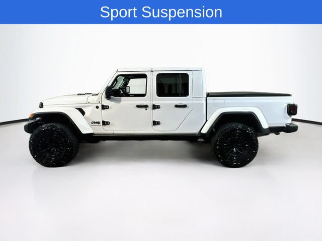 Used 2024 Jeep Gladiator Sport AWD/4WD image 5