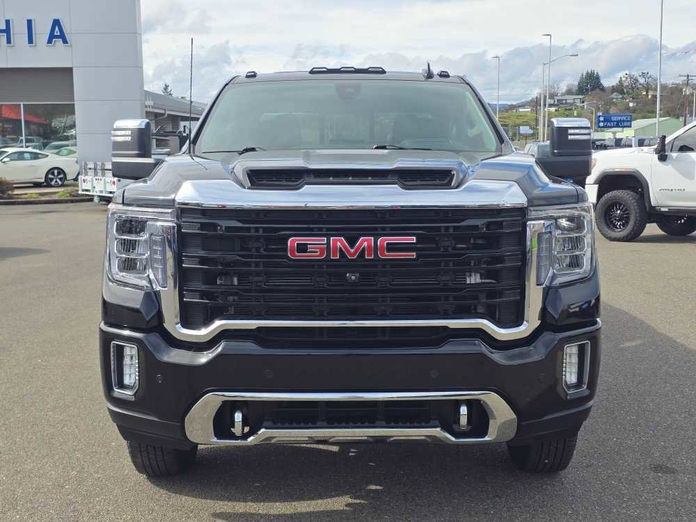 Used 2022 GMC Sierra 3500 Denali w/ Denali Ultimate Package image 8