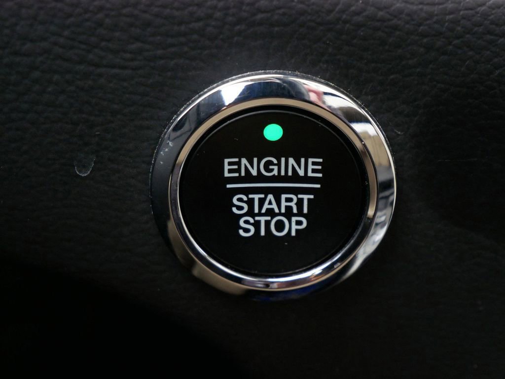 Certified 2022 Ford Edge SEL w/ Convenience Package image 24