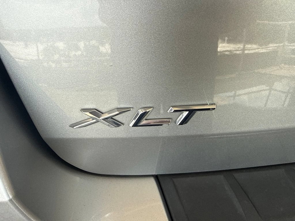Certified 2023 Ford Explorer XLT w/ Equipment Group 202A AWD/4WD image 10