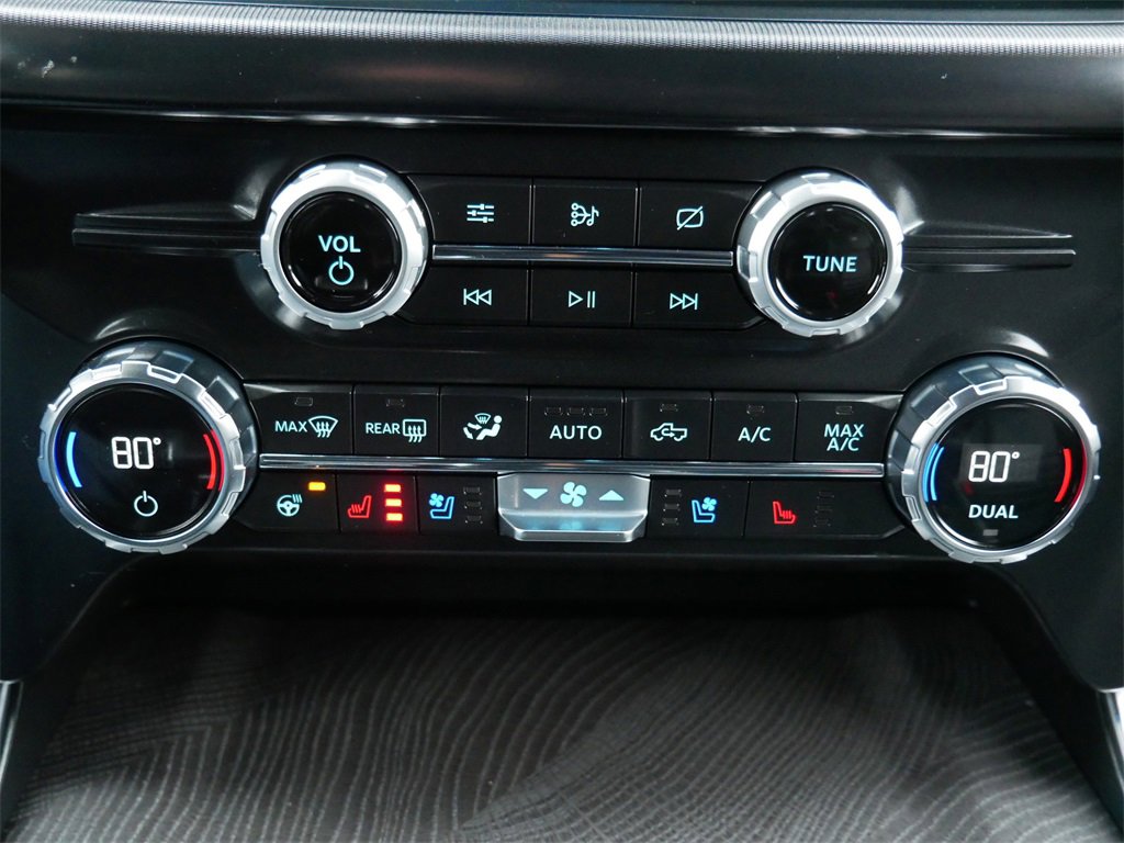 Certified 2021 Ford F150 Platinum w/ Equipment Group 701A High image 20