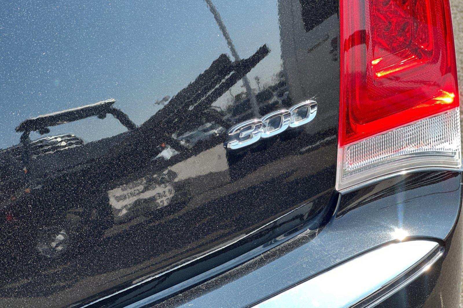 Used 2019 Chrysler 300 Limited image 31