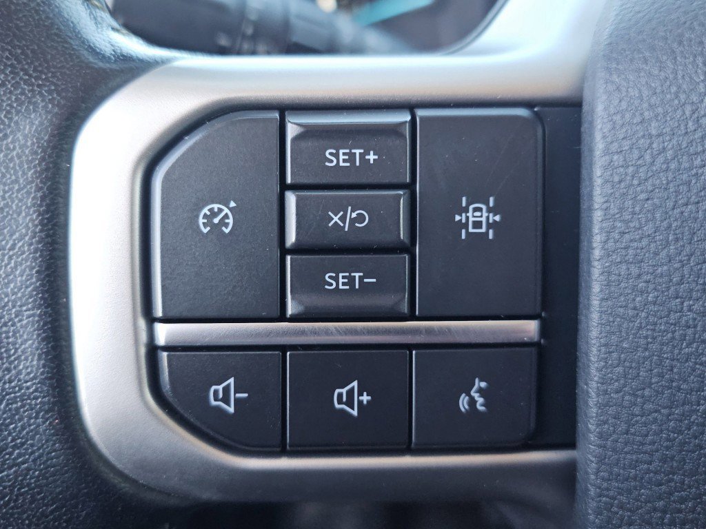 Certified 2023 Ford Expedition Max XLT image 19