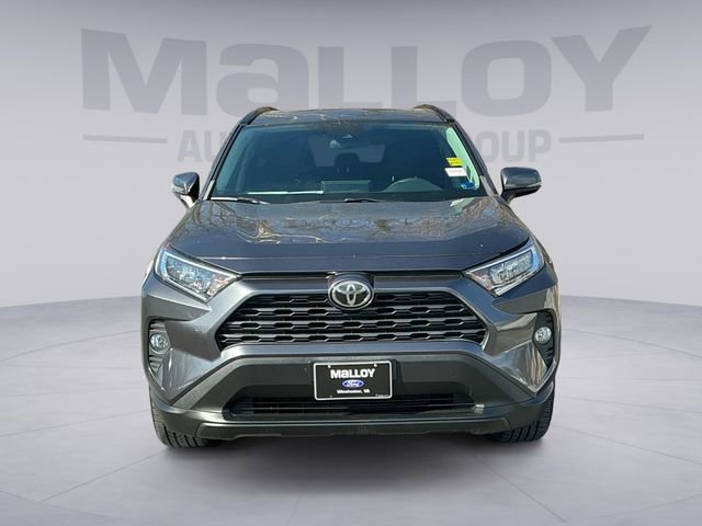 Used 2020 Toyota RAV4 XLE Premium image 9