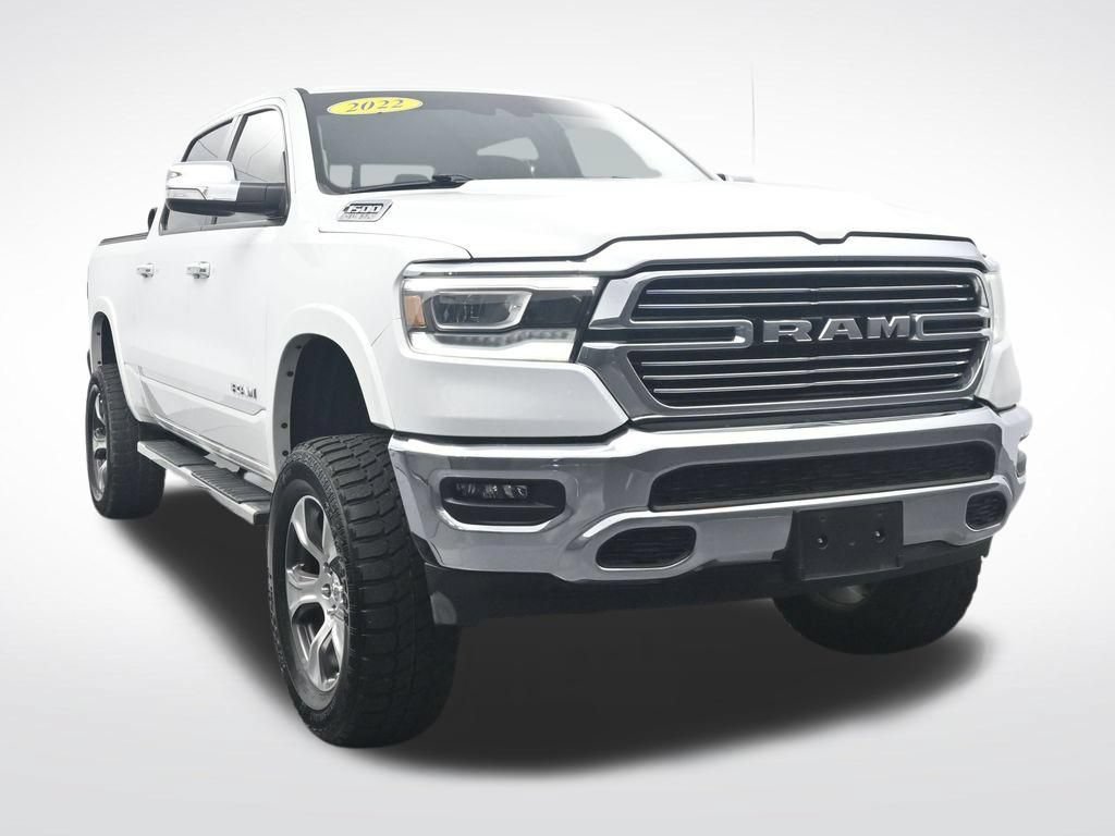 Used 2022 RAM 1500 Laramie AWD/4WD image 3