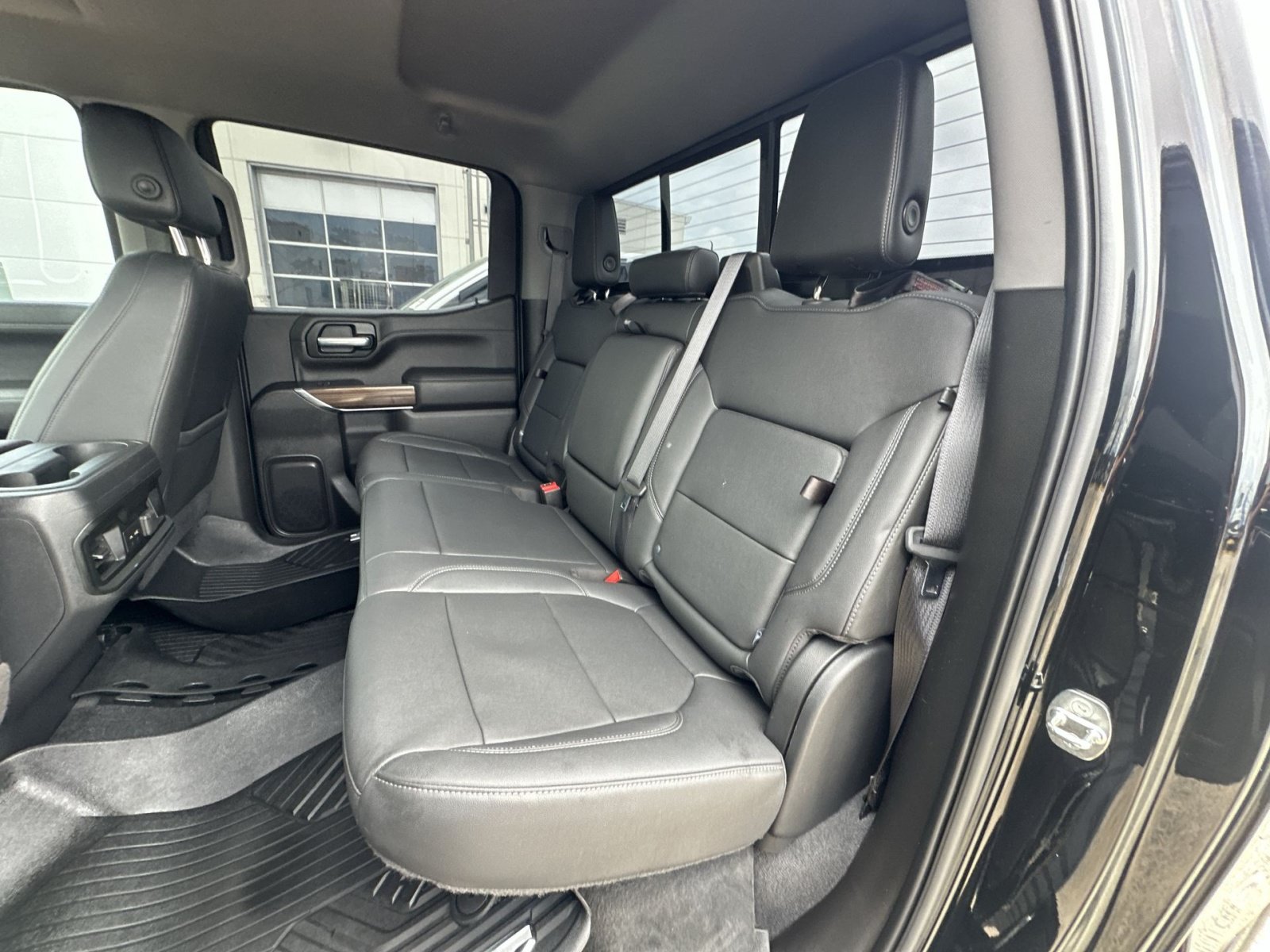 Used 2021 Chevrolet Silverado 1500 LT Trail Boss w/ Convenience Package II AWD/4WD image 31