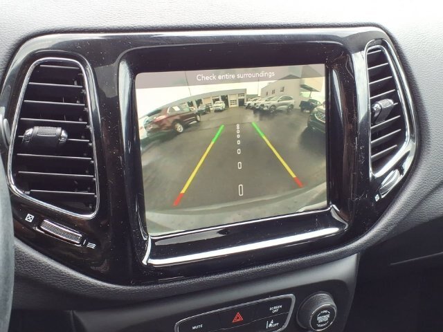 Used 2021 Jeep Compass Limited w/ Sun and Sound Group AWD/4WD image 29