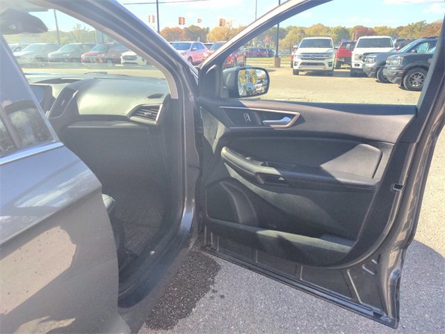 Certified 2022 Ford Edge SEL w/ Convenience Package image 36