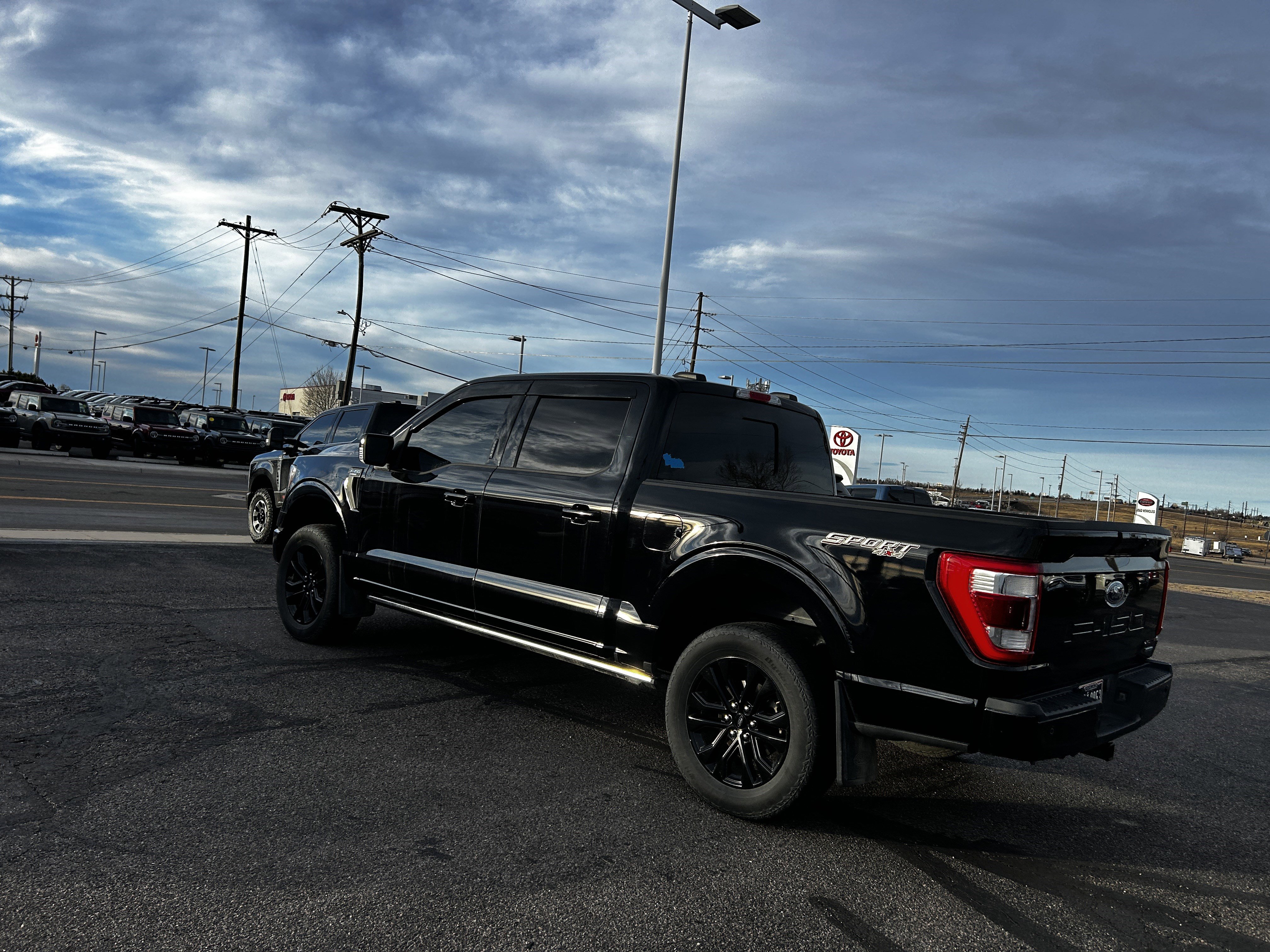 Certified 2023 Ford F150 Lariat w/ Equipment Group 502A High image 4