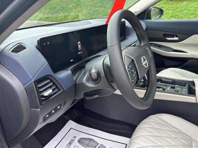 Used 2026 Nissan Sentra SL w/ Floor Mat Package FWD image 13