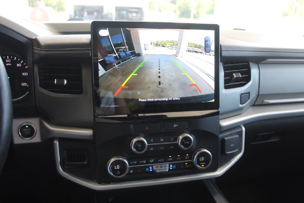 Certified 2022 Ford Expedition XLT RWD image 15