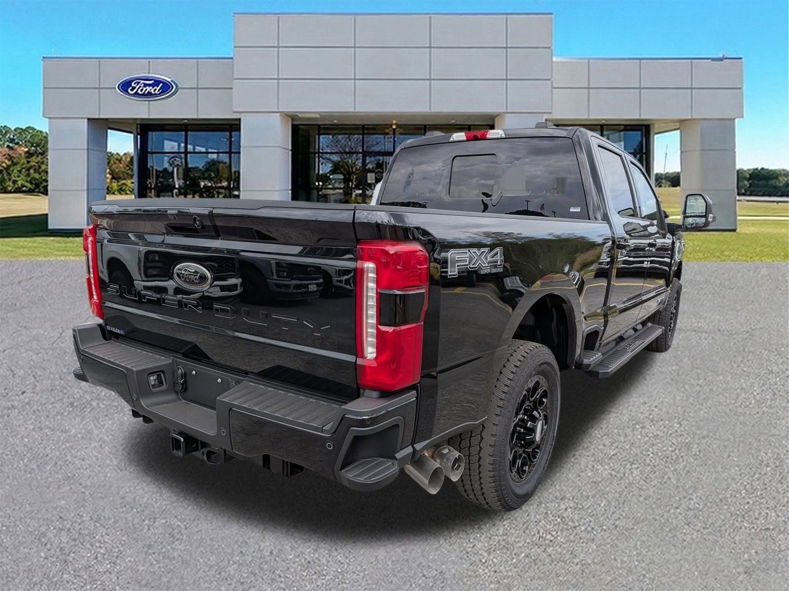 Certified 2026 Ford F250 Lariat w/ Black Appearance Package image 3