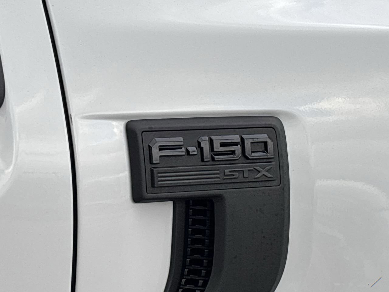 Certified 2023 Ford F150 XL w/ STX Appearance Package image 9