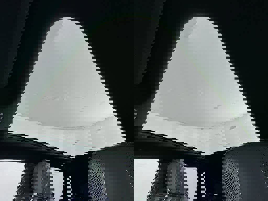 Used 2024 Cadillac Lyriq Luxury w/ LPO, Floor Liner Package image 31