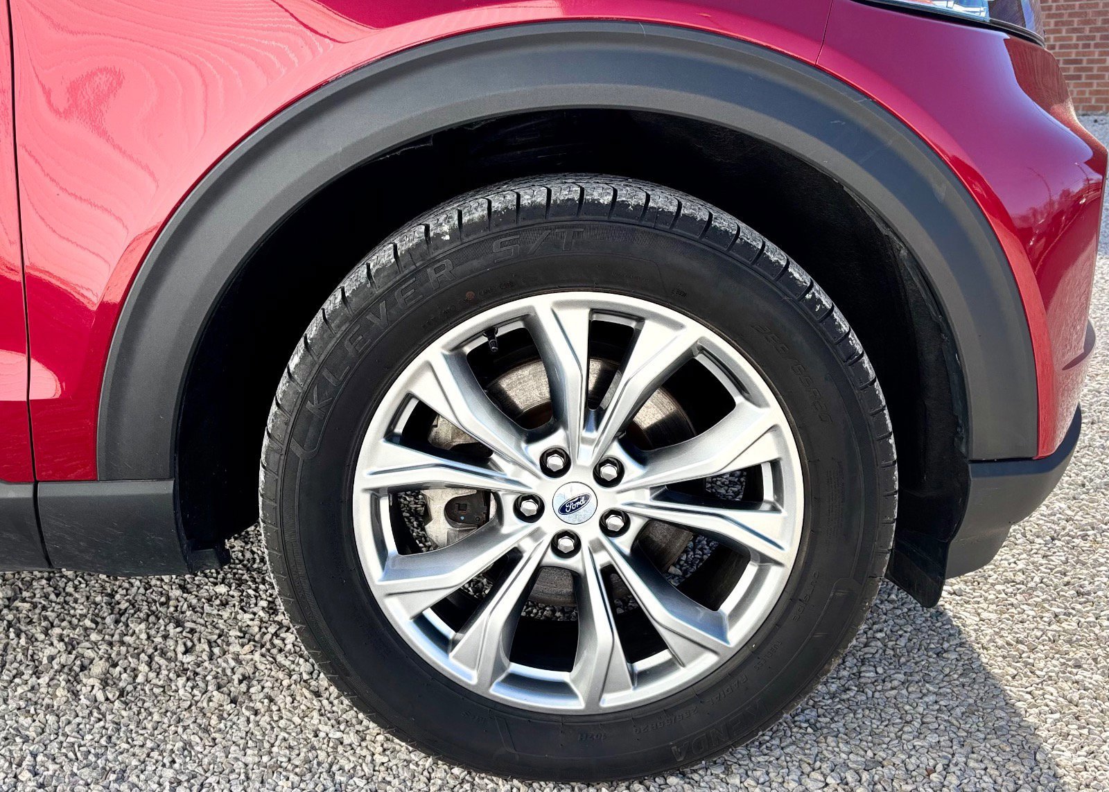 Certified 2021 Ford Explorer XLT w/ Equipment Group 202A image 19