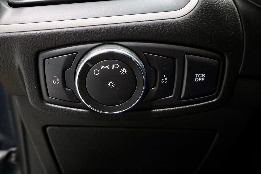 Certified 2022 Ford Edge SE image 27