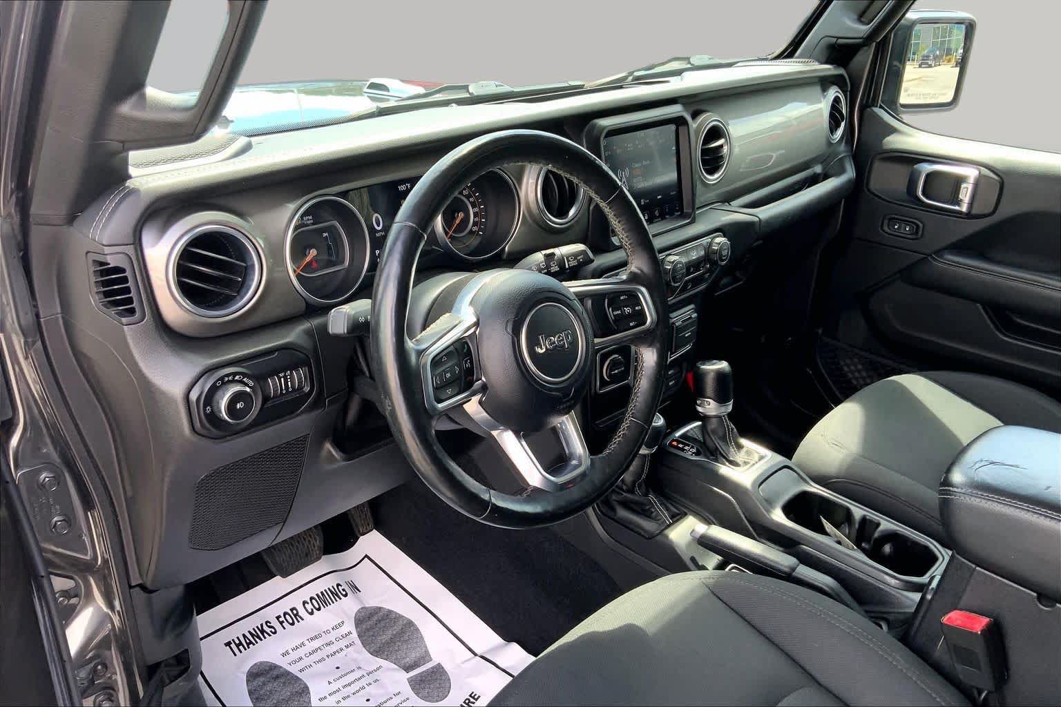 Used 2018 Jeep Wrangler Unlimited Sahara AWD/4WD image 18