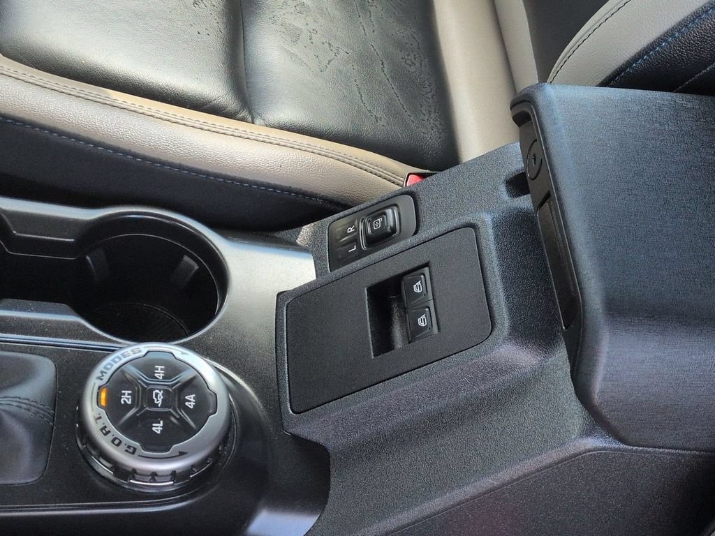 Certified 2023 Ford Bronco Wildtrak AWD/4WD image 10