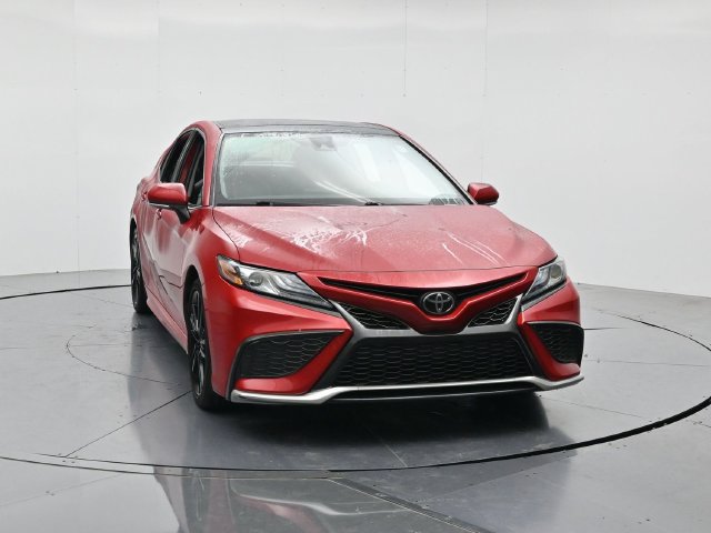 Used 2023 Toyota Camry XSE w/ Navigation Package FWD image 4