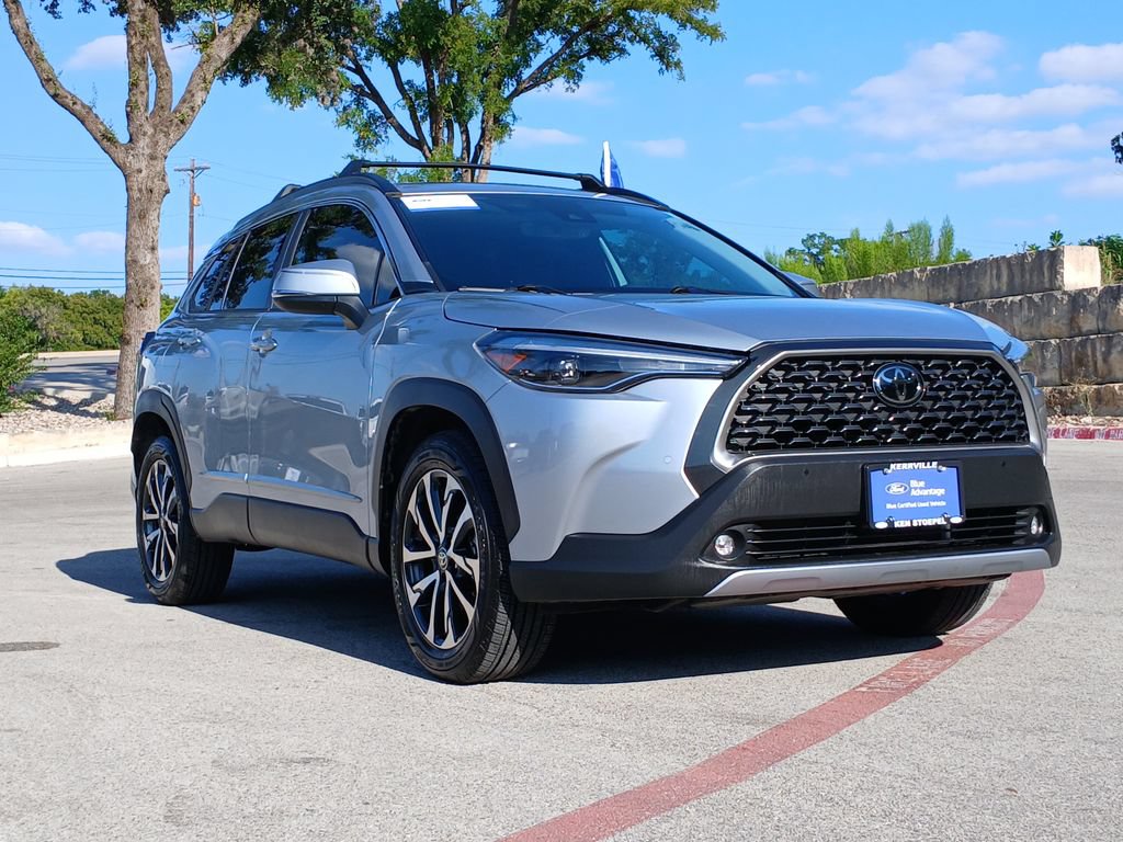 Used 2022 Toyota Corolla Cross XLE w/ Convenience Package