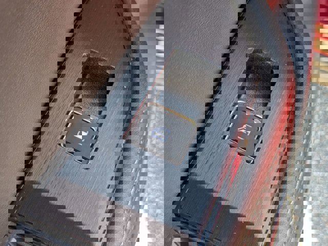 Used 2021 Nissan Rogue SL w/ Premium Package image 32