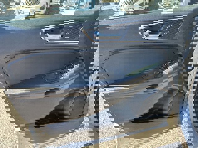 Certified 2024 Ford Edge SEL image 13