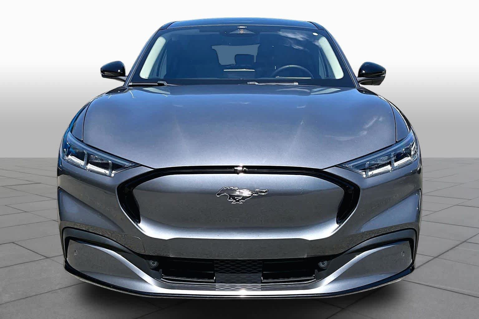 Certified 2023 Ford Mustang Mach-E Premium AWD/4WD image 3