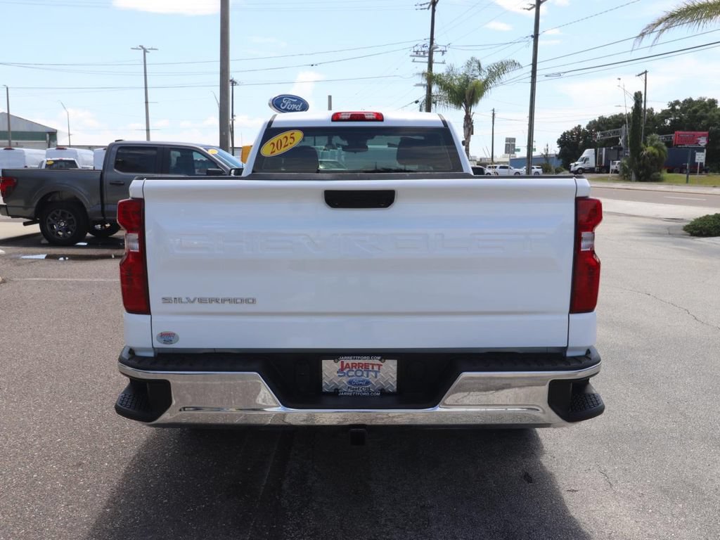 Used 2025 Chevrolet Silverado 1500 W/T RWD image 13