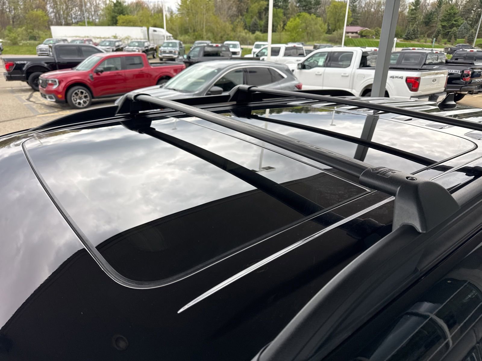 Certified 2024 Ford Explorer ST-Line w/ Class IV Trailer Tow Package AWD/4WD image 21