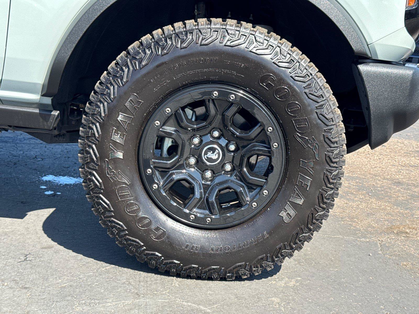 Certified 2022 Ford Bronco Wildtrak AWD/4WD image 6