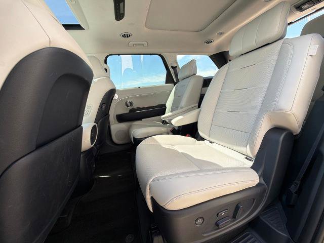 Used 2026 Hyundai Palisade Calligraphy AWD/4WD image 13