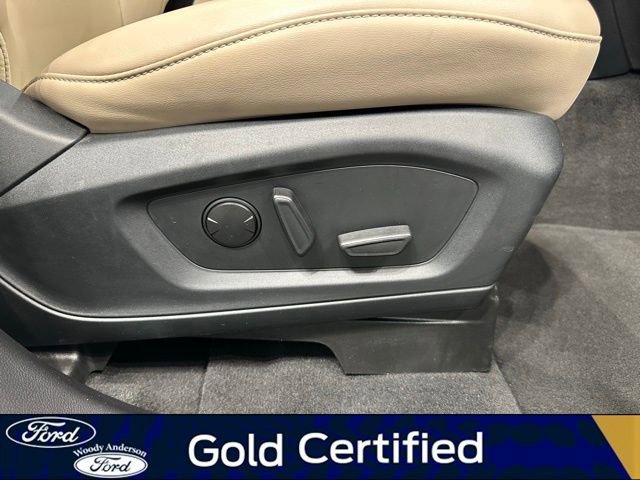 Certified 2022 Ford Explorer XLT w/ Equipment Group 202A image 31