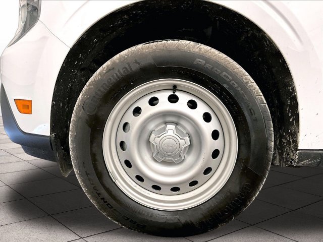 Certified 2025 Ford Maverick XL FWD image 8