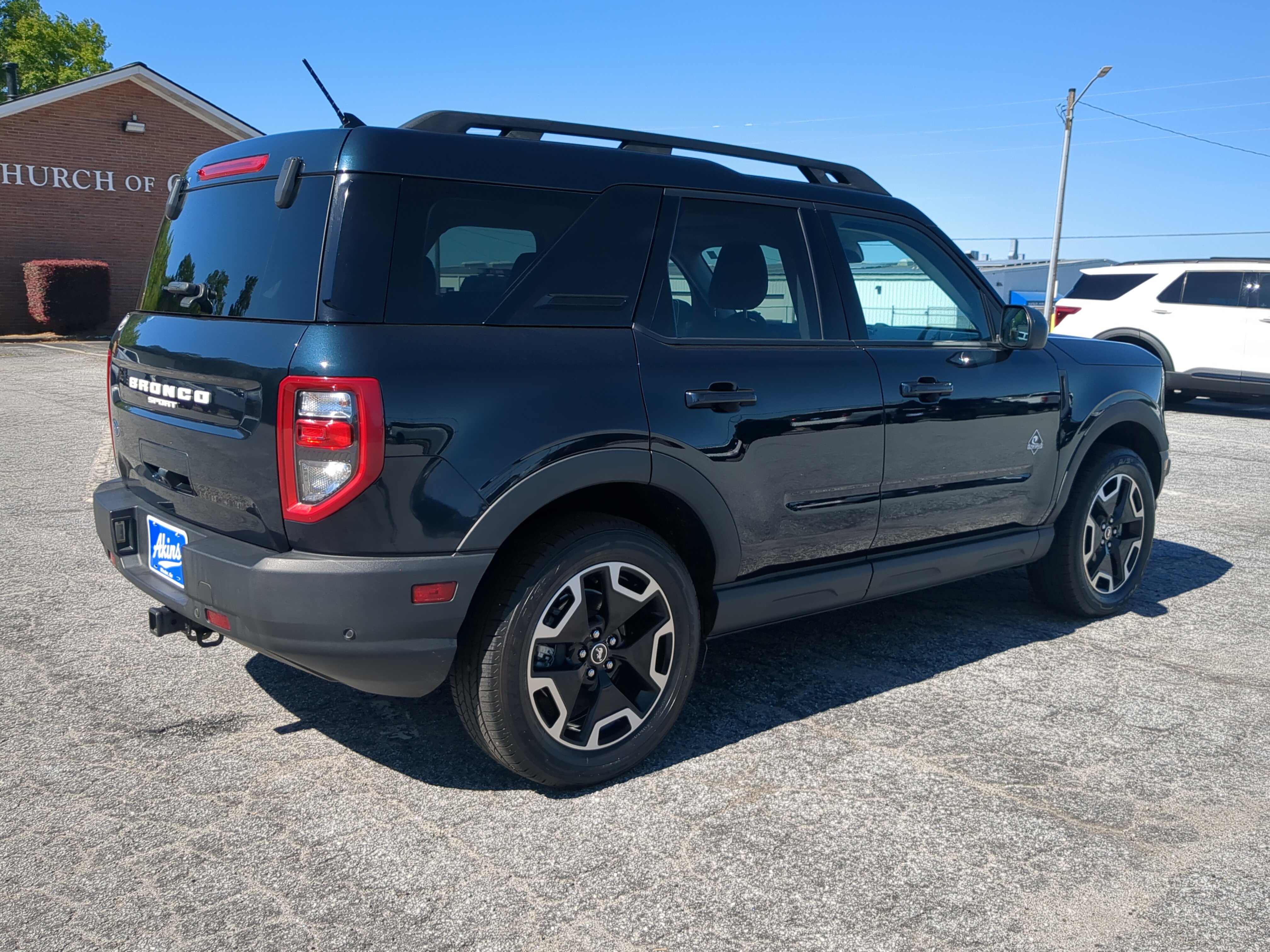 Certified 2023 Ford Bronco Sport Outer Banks AWD/4WD image 3