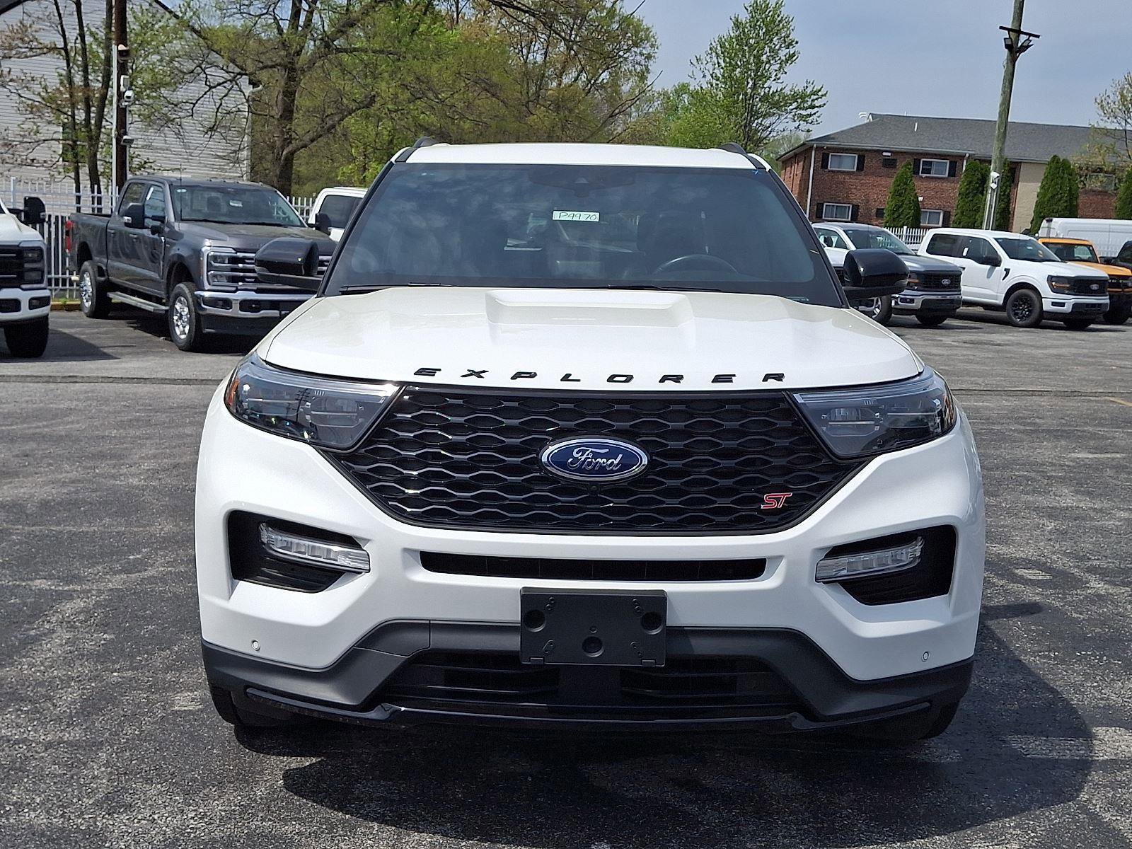 Certified 2023 Ford Explorer ST w/ Equipment Group 401A AWD/4WD image 7