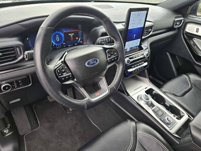 Certified 2023 Ford Explorer ST w/ Equipment Group 401A AWD/4WD image 10