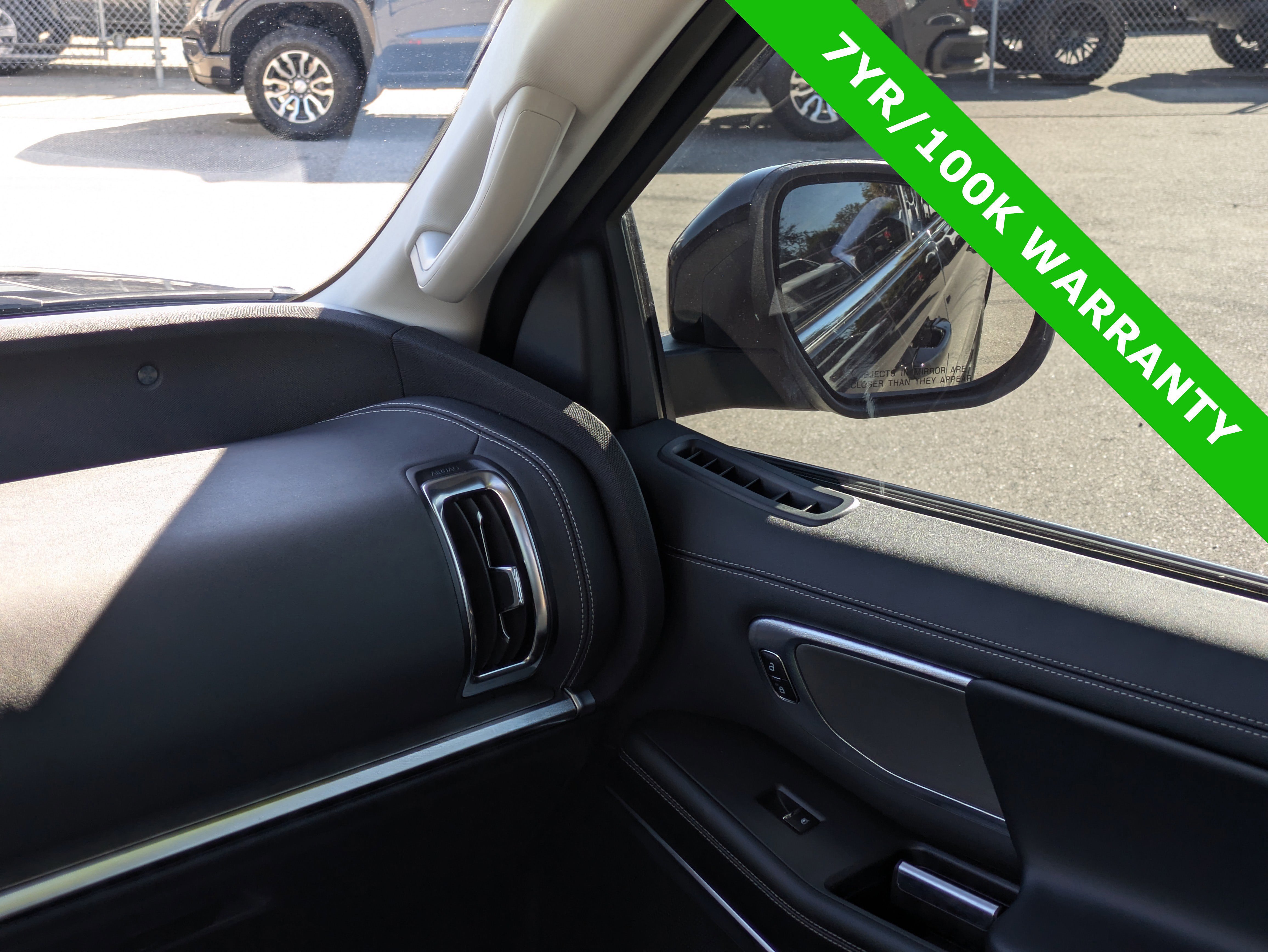 Certified 2025 Ford Expedition Max Platinum image 21