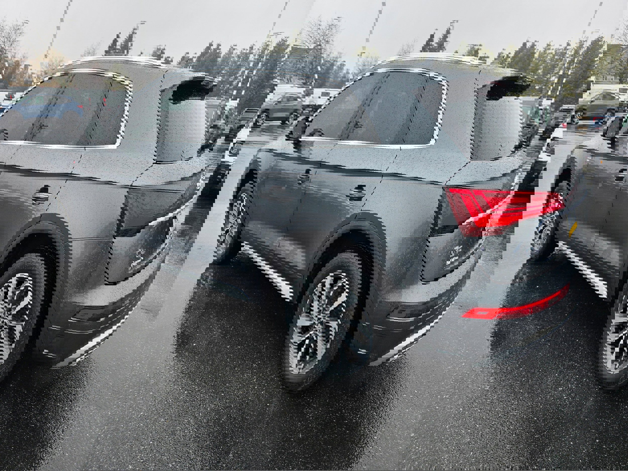 Used 2022 Audi Q5 2.0T Premium Plus w/ Premium Plus Package image 3