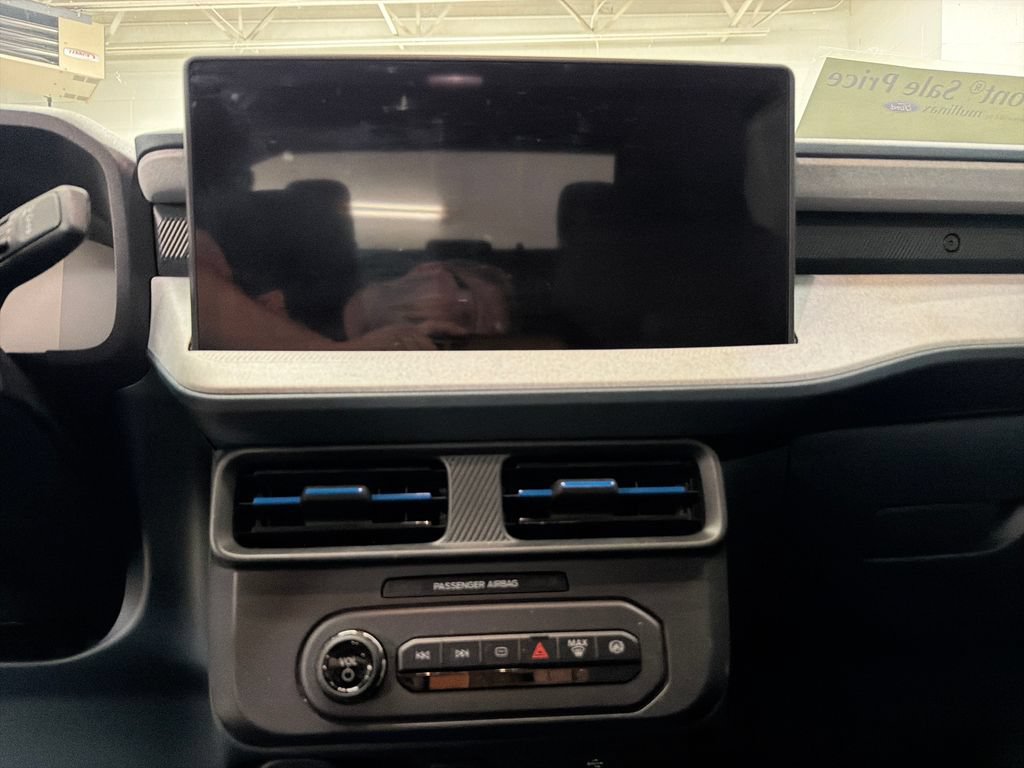 Certified 2025 Ford Maverick XLT FWD image 23