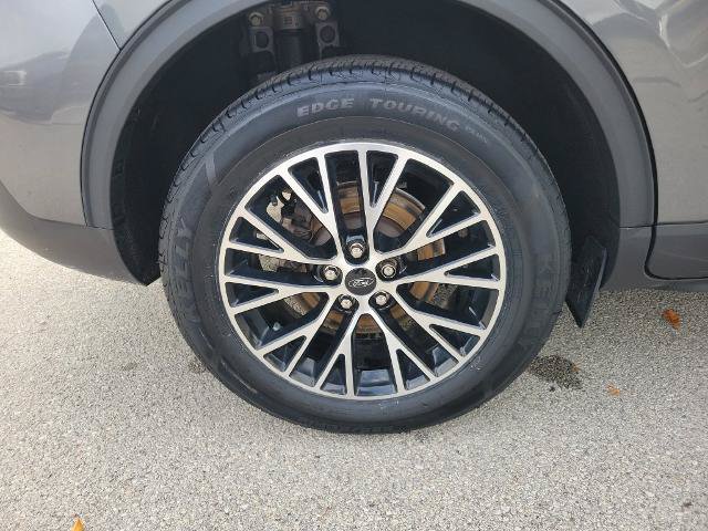 Certified 2023 Ford Escape SE FWD image 6