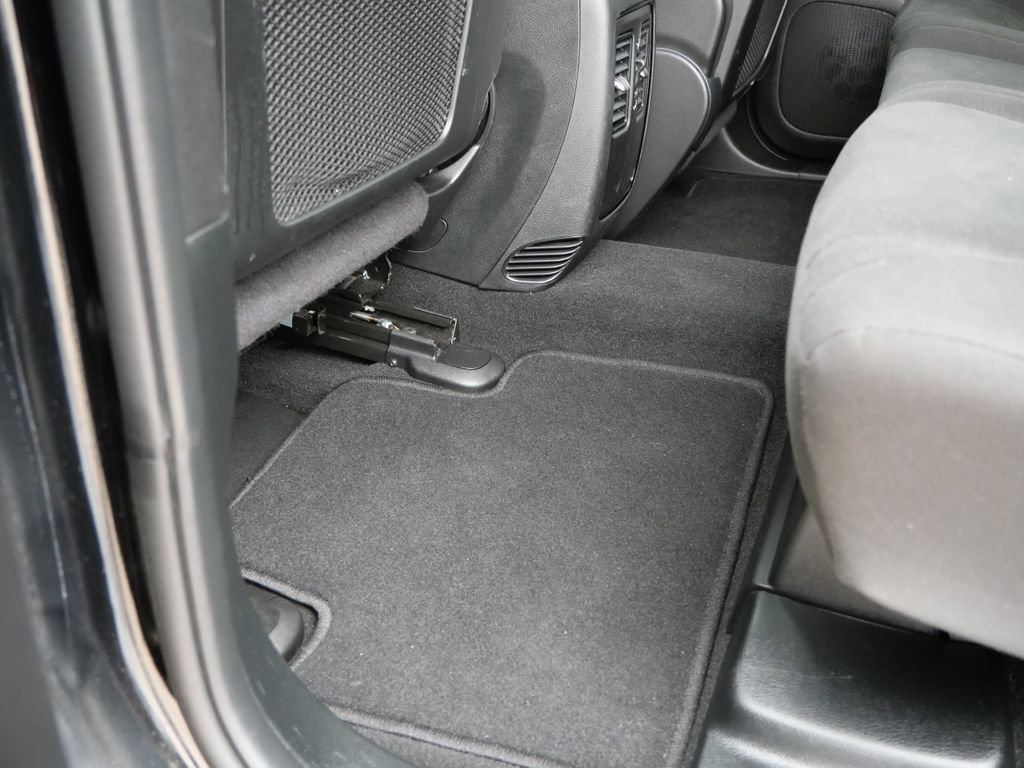 Used 2025 Dodge Durango GT AWD/4WD image 14