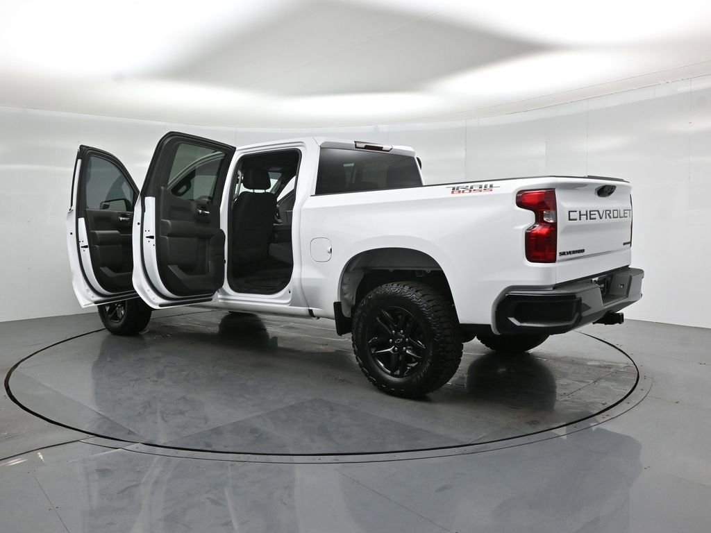 Used 2024 Chevrolet Silverado 1500 Custom Trail Boss w/ LPO, Dark Essentials Package image 55