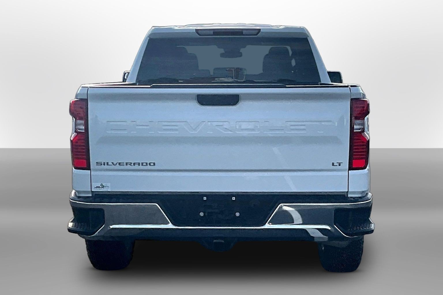 Used 2023 Chevrolet Silverado 1500 LT AWD/4WD image 4